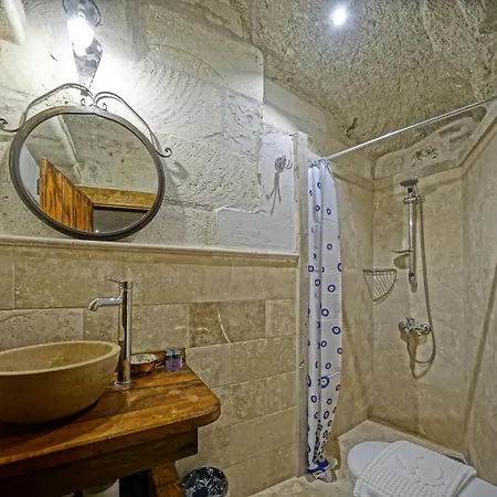 Naraca Cave House 2*