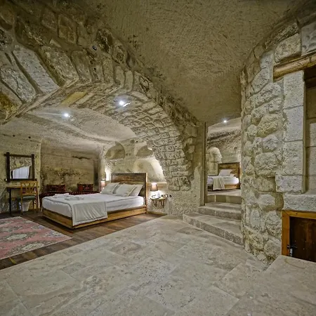 Bed & Breakfast Naraca Cave House 2*