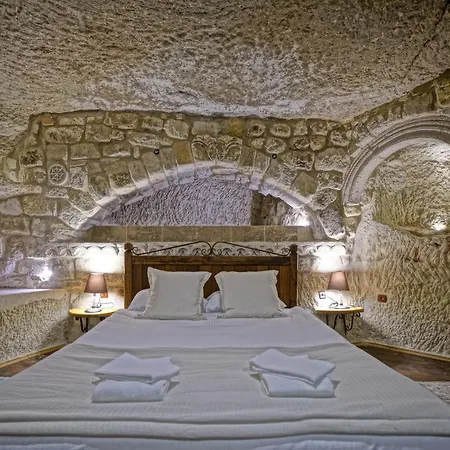 Naraca Cave House 4*