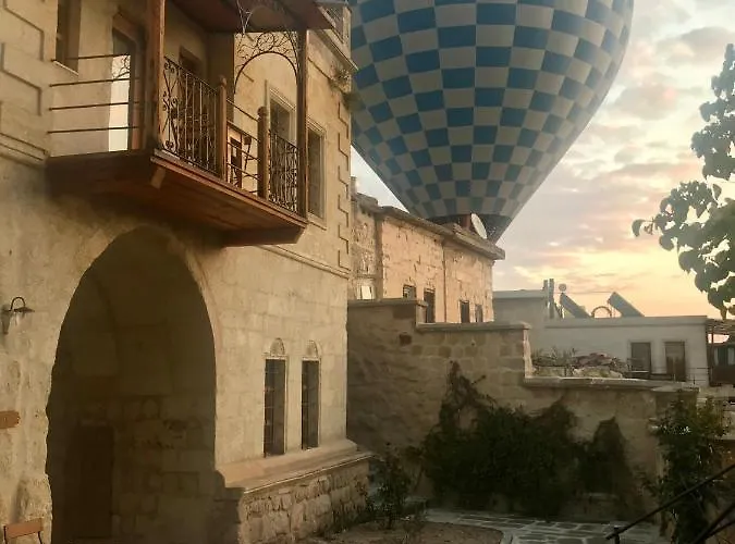 Naraca Cave House Frühstückspension