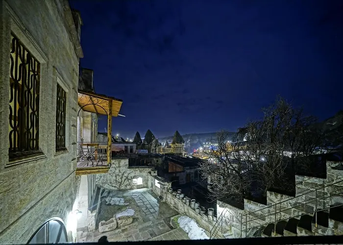 Naraca Cave House Bed & Breakfast